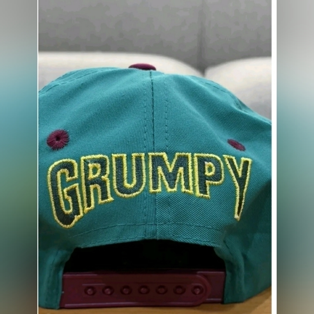 Vintage 90s Grumpy Snow White Disney Snapback Movie Promo Hat - Picture 2 of 6